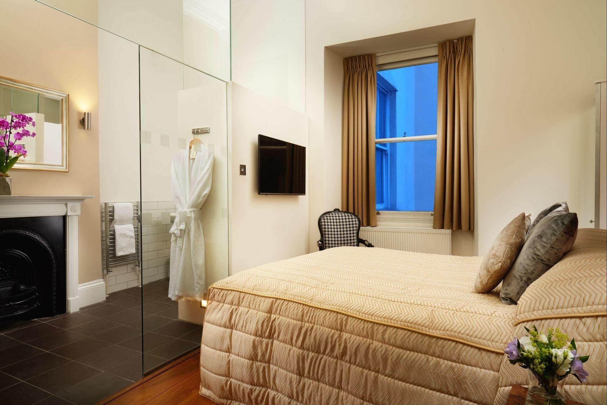 Berkeley Suites بريستول المظهر الخارجي الصورة