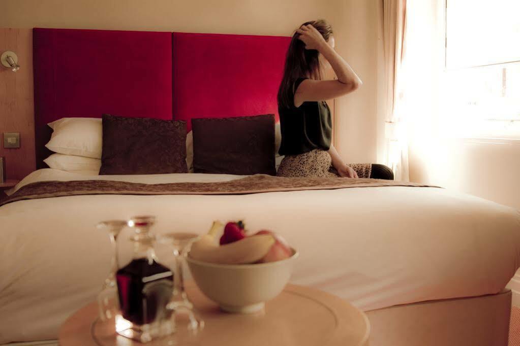 Berkeley Suites بريستول المظهر الخارجي الصورة